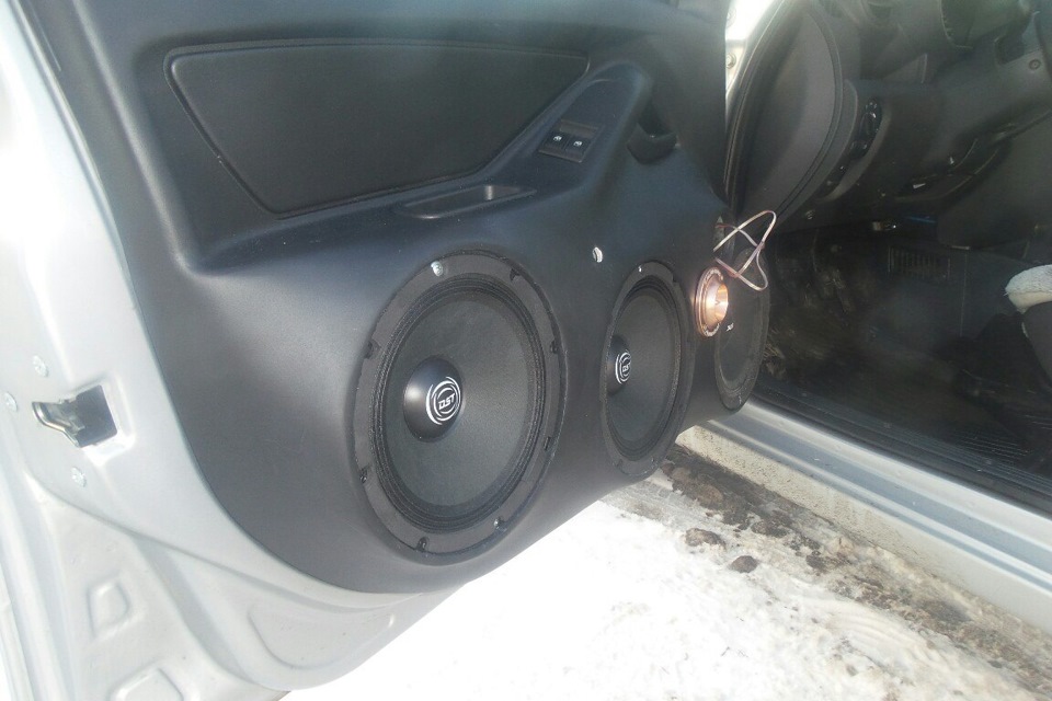 подключение фронта — Lada Гранта, 1,6 л, 2014 года | автозвук | DRIVE2