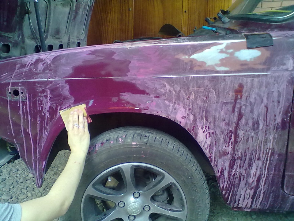 Как покрасить крыло автомобиля своими руками