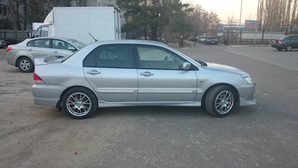 Сменка + тонированная полоса на лобовик. — Mitsubishi Lancer IX, 1,8 л ...