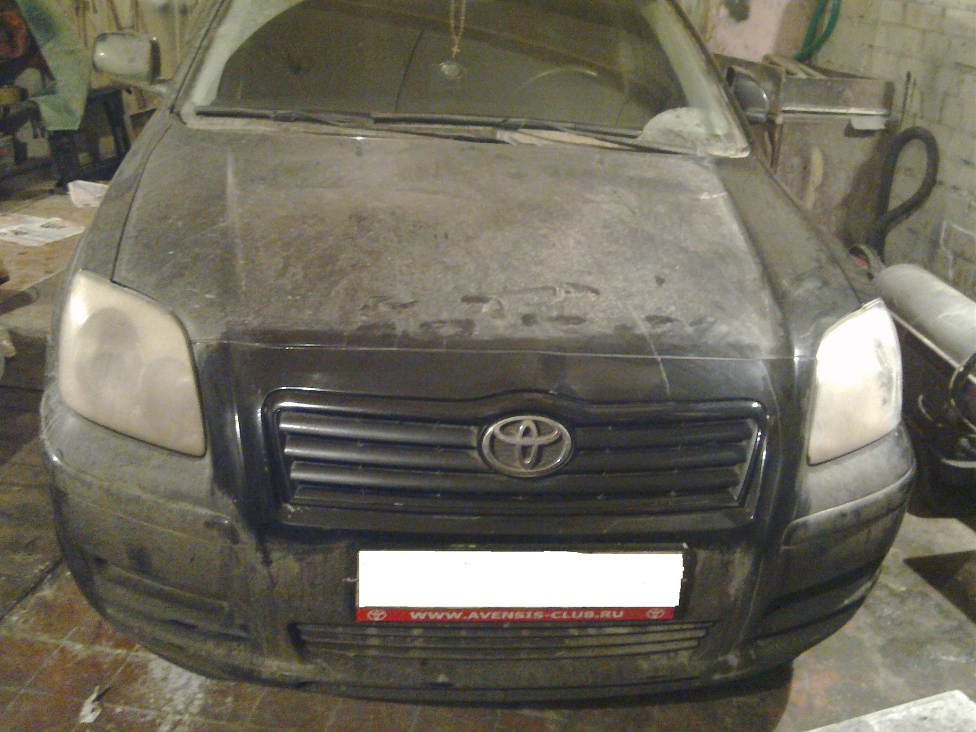Small alterations - Toyota Avensis 18 L 2006