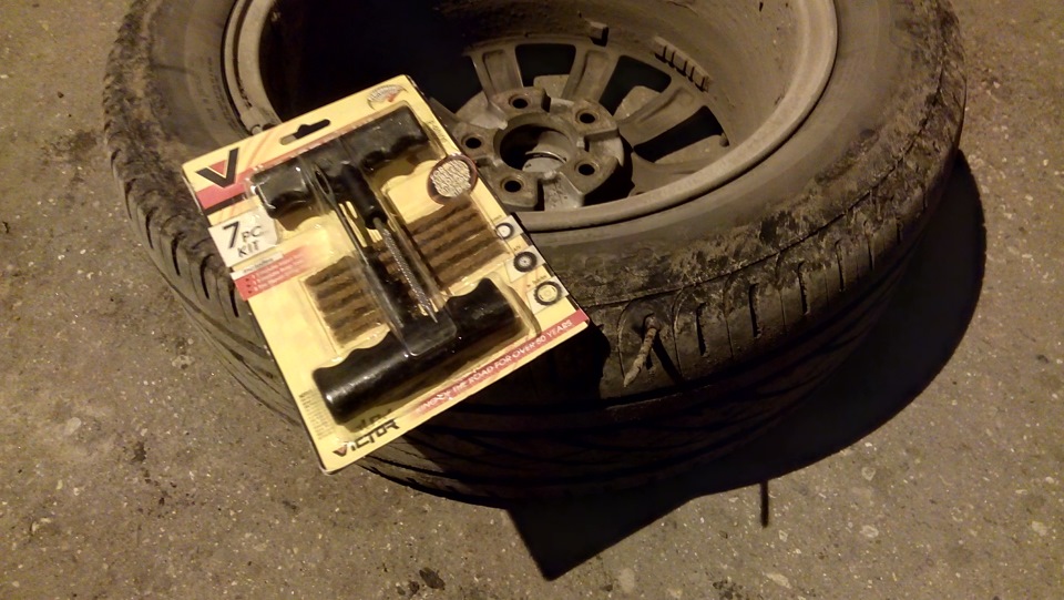 Самостоятельный ремонт прокола колеса. — Opel Astra H, 1,6 л, 2008 года ...