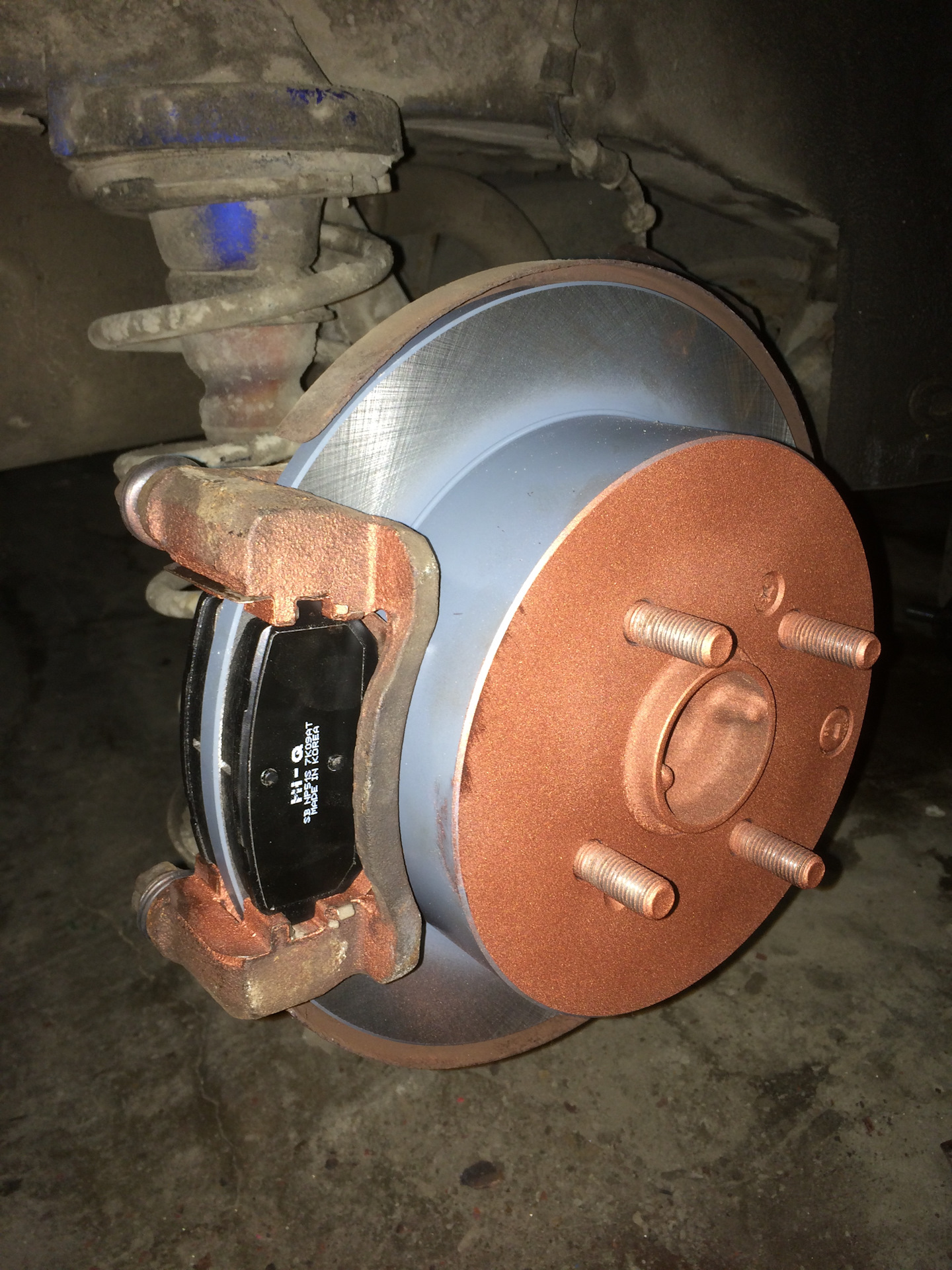 замена задних тормозных дисков хендай