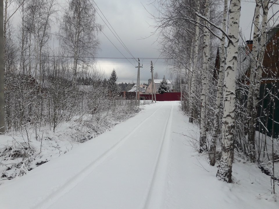 Неожиданный снег — Nissan X-Trail II (t31)