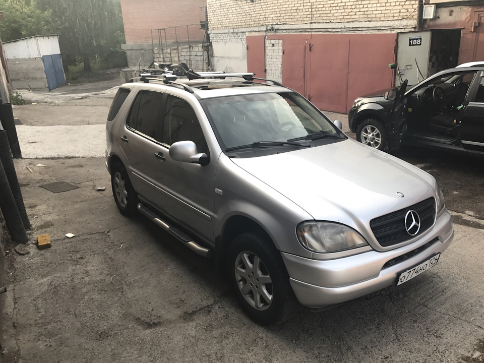 Установка велобагажника — Mercedes-Benz M-Class (W163), 4,3 л, 2000 ...