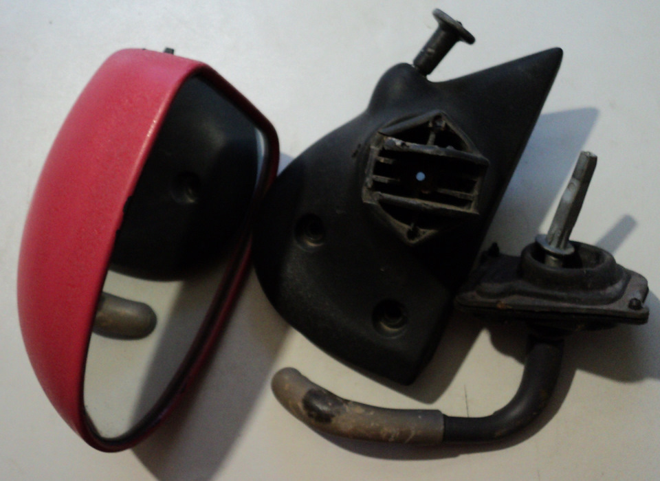 Обломана антенна, не работает регулировка положения — Renault Twingo I