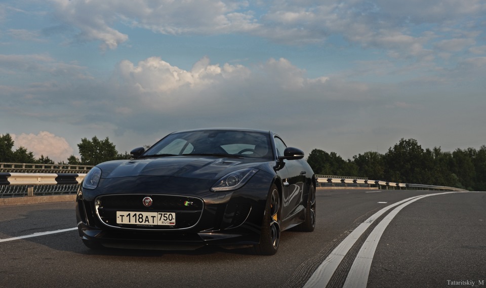 Jaguar f Type r AWD