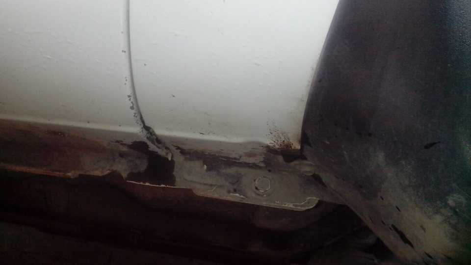 чем защитить пороги от такого? — DRIVE2