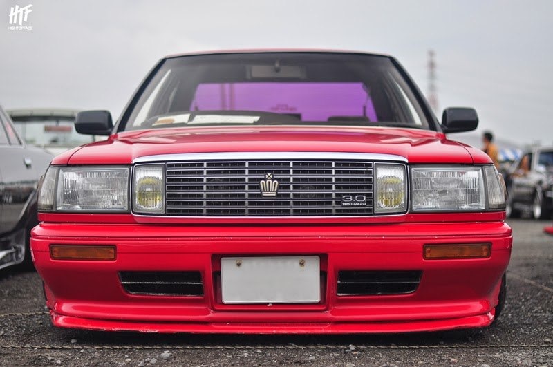 Shakotan Toyota Crown s130