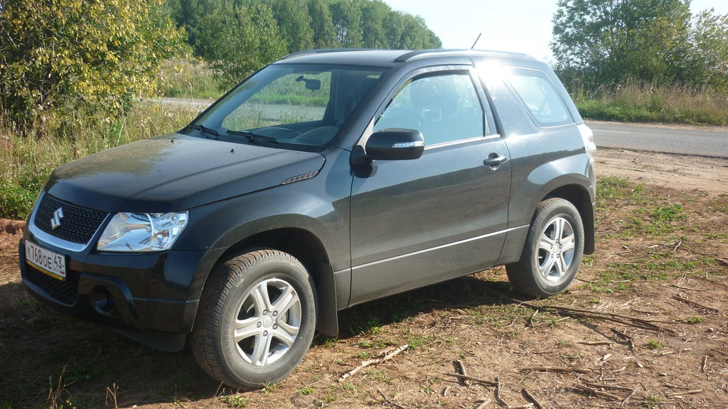 Suzuki Grand Vitara 1 6 3d