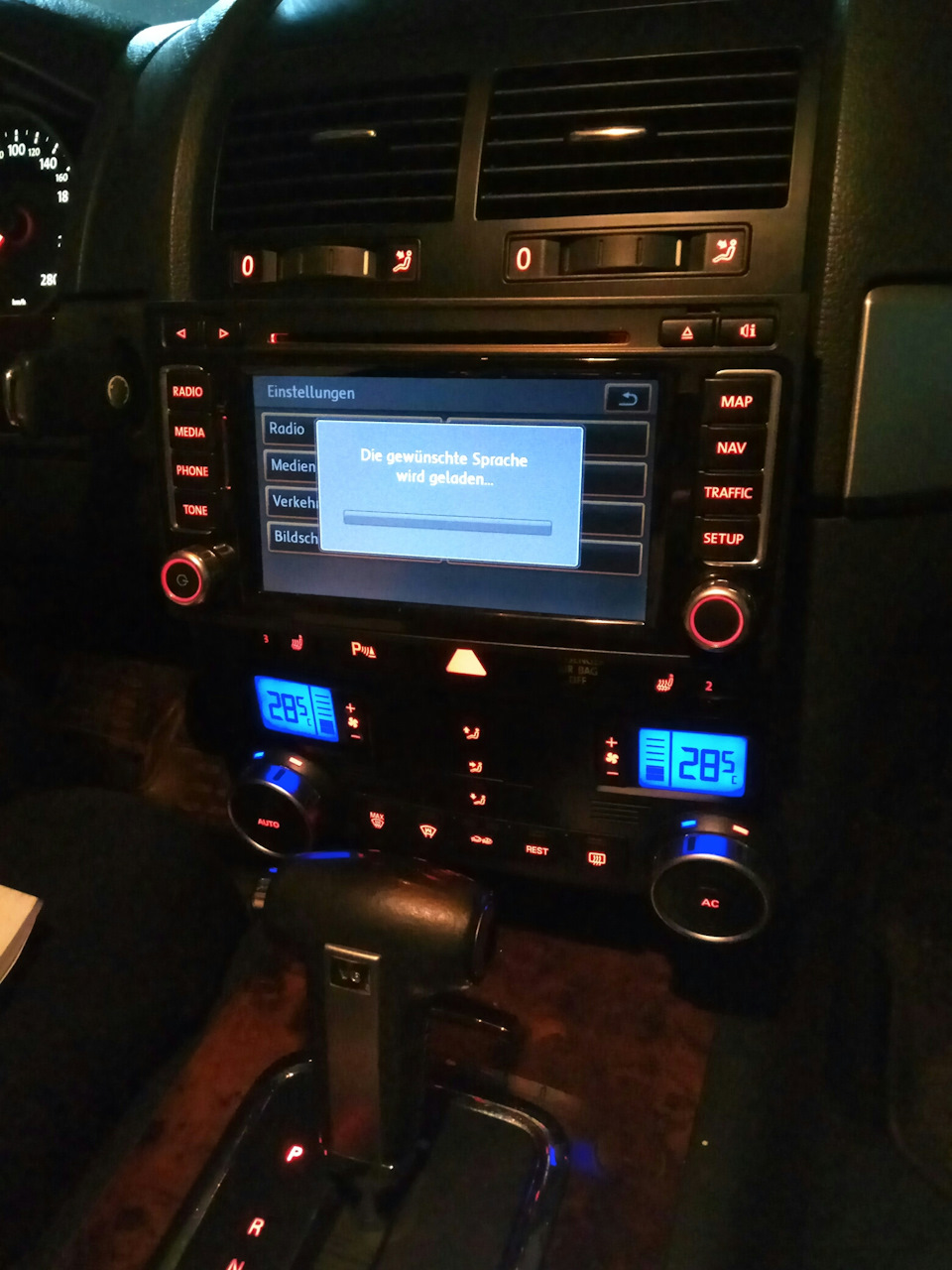 Рнс 510 вопрос — Volkswagen Touareg (1G), 3 л, 2008 года | своими ...