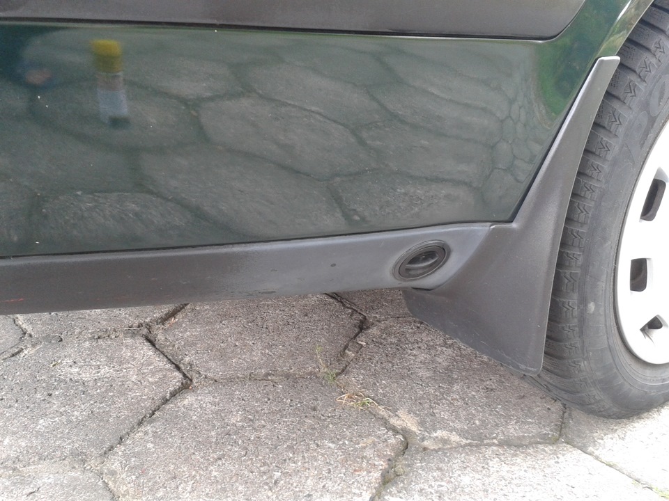 Восстановление цвета черного пластика на бамперах с помощью полироля ...