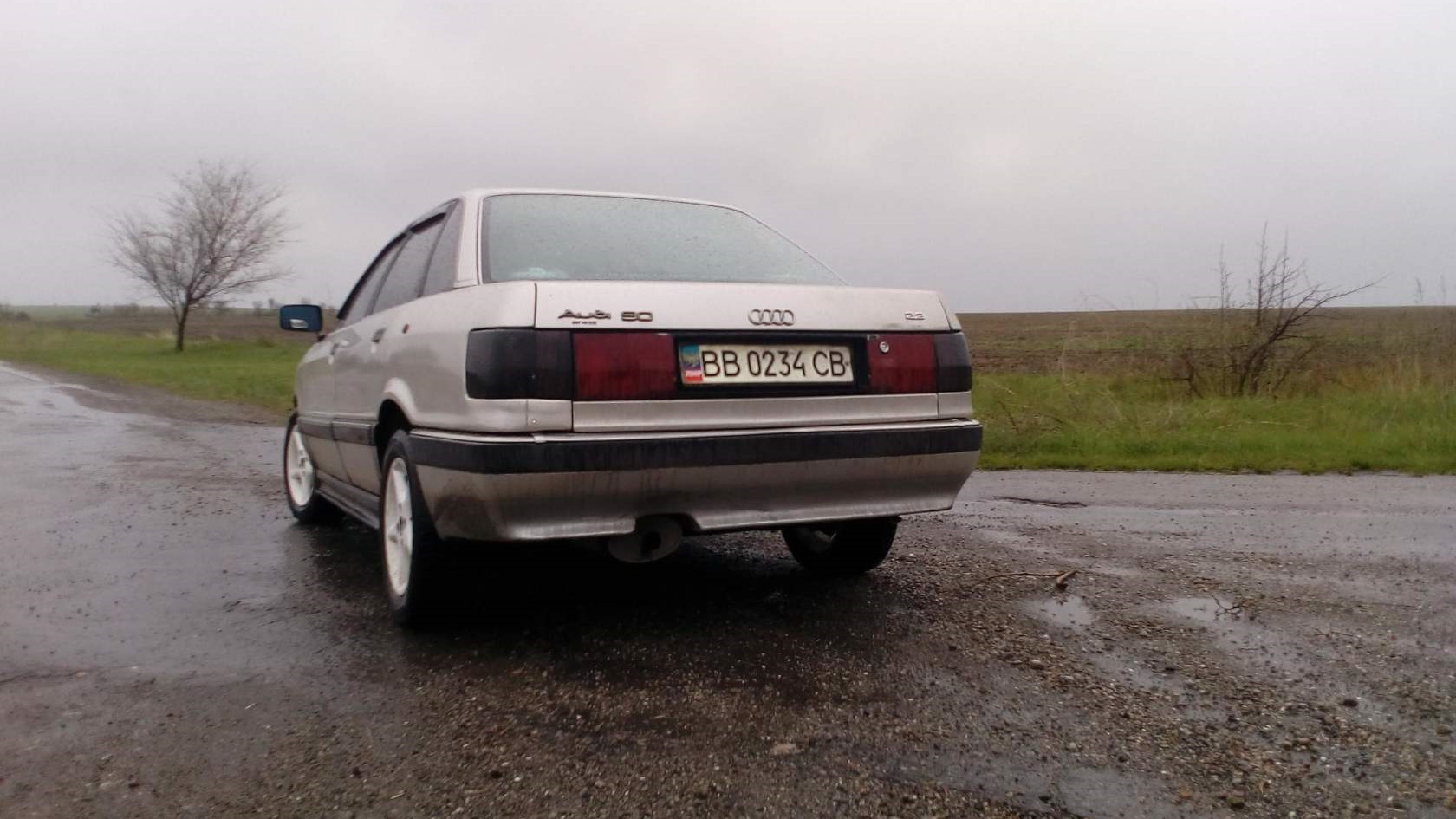 Ауди бочка 90. Audi 90 бочка. Audi бочка в девяностых.