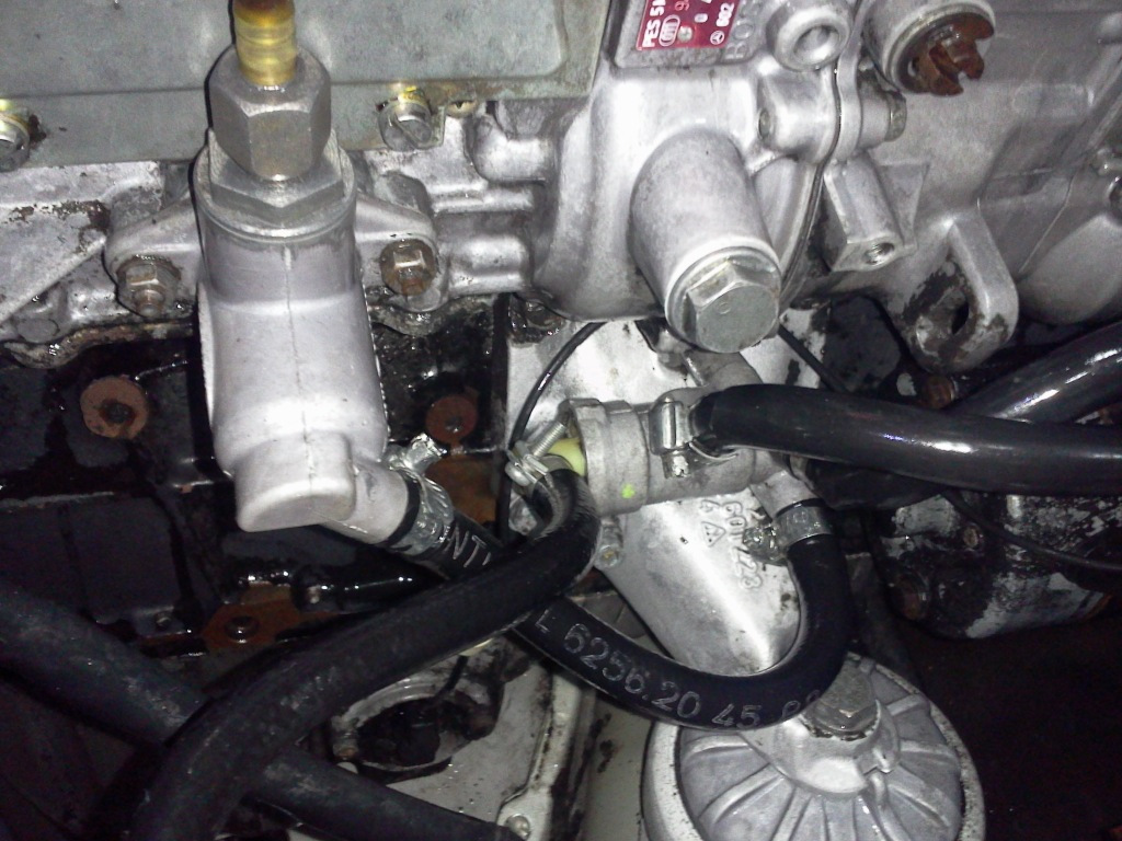 какого производителя брать подушку двигла? что в оригинале ставилось ...