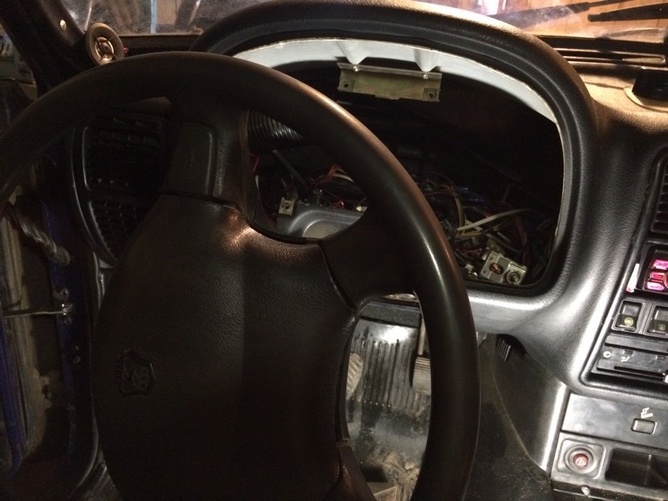 Снятие рулевой колонки — ГАЗ 3110, 2,3 л, 1998 года | своими руками ...