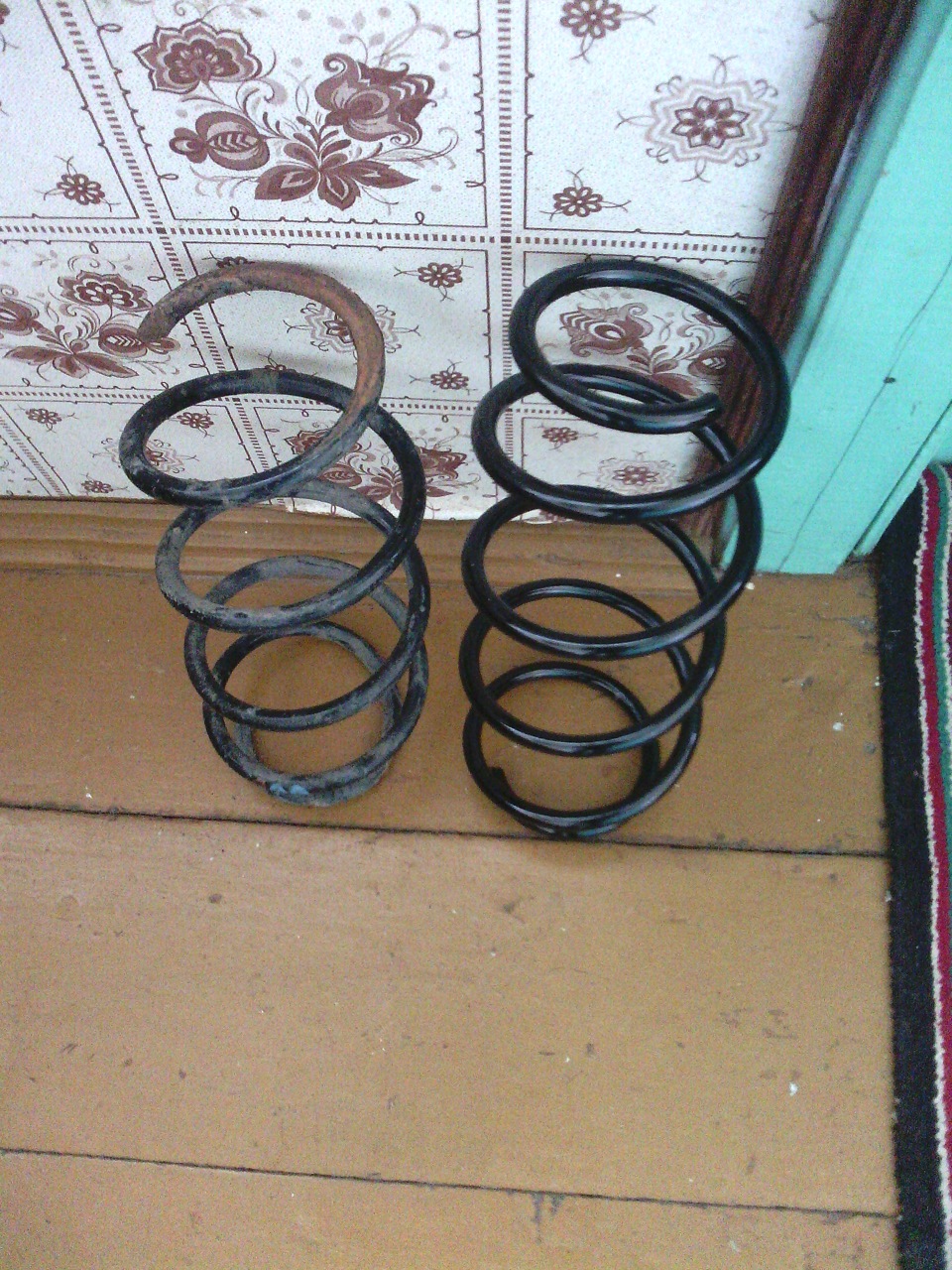 Лопнула пружина переднего амортизатора, левая — Skoda Fabia Mk1, 1,4 л ...