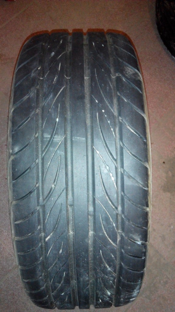 Продаю свою резину, Yokohama S-drive R15 — Lada 2114, 1,6 л, 2012 года ...