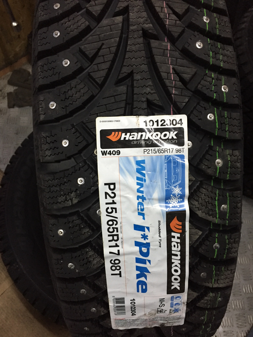 215 65 r17 winter. 205 55 r16 гудрич зимняя. 215 65 r17 winter. Шины r17 265 65 зима. 215 65 r17 winter.