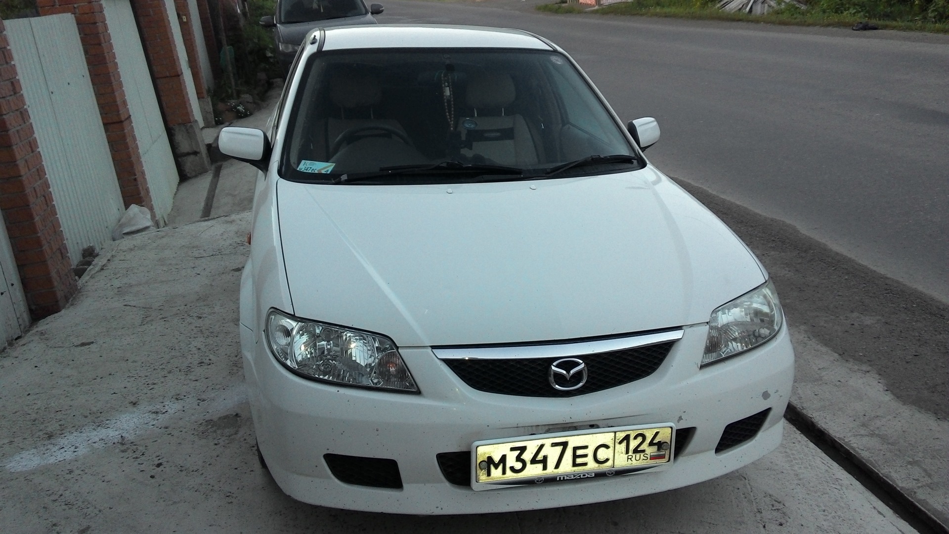 Mazda Familia (BJ) 1.5 бензиновый 2001 | Снежный парус на DRIVE2