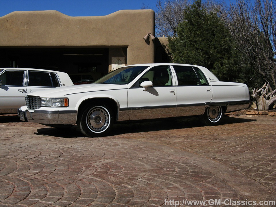 Cadillac Fleetwood Brougham 1993