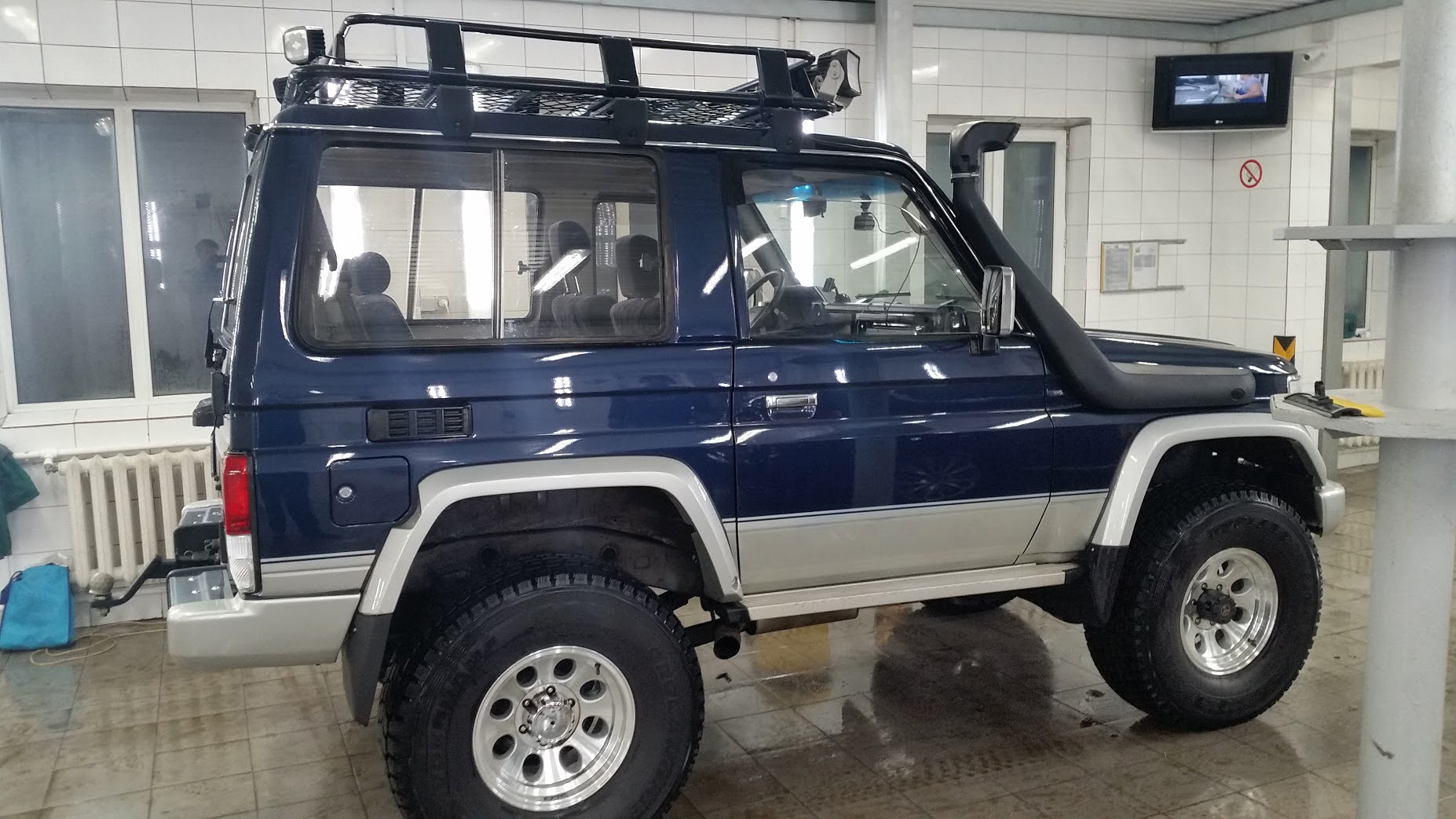 Toyota Land Cruiser 70 3.0 дизельный 1996 | 70 на DRIVE2