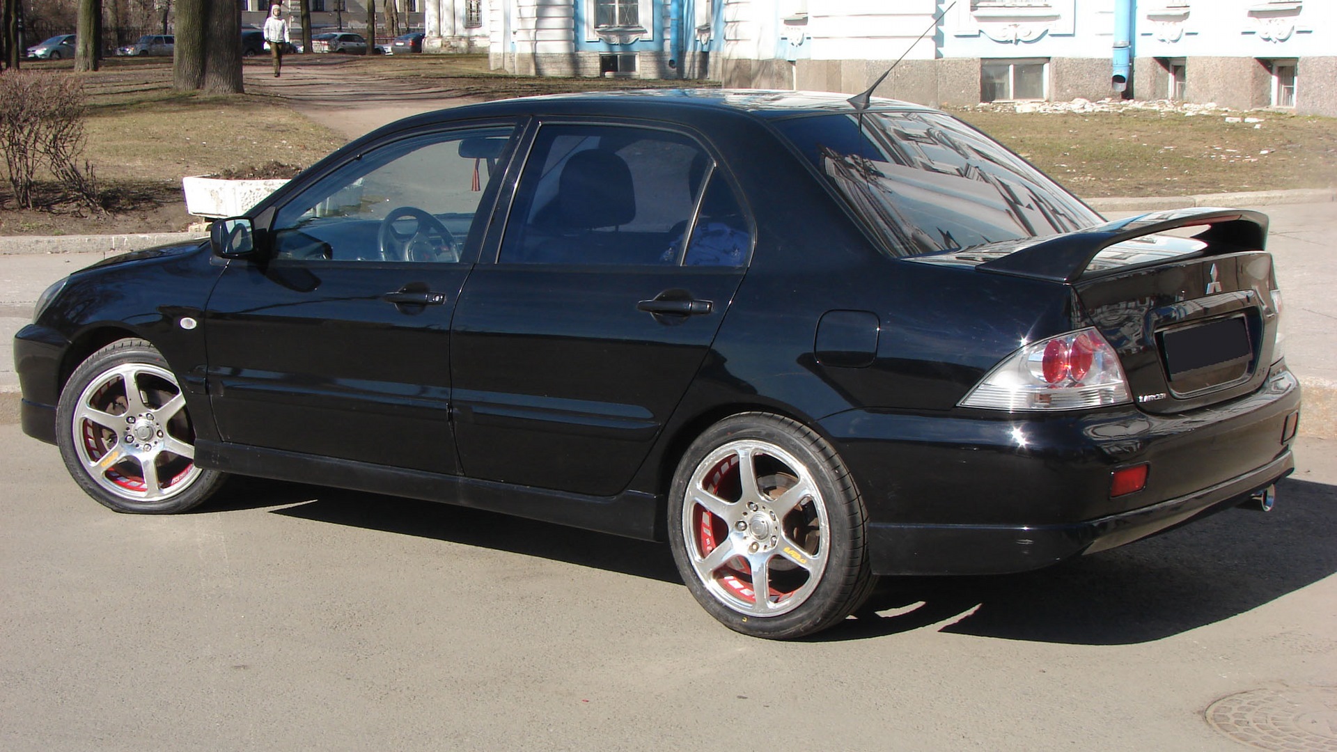 Mitsubishi Lancer 9 2.0 r17