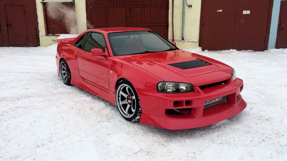 Nissan Skyline hr34