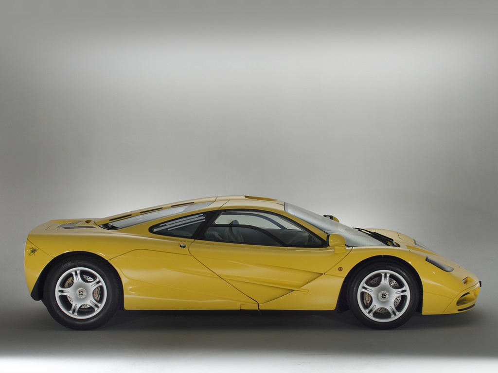 MCLAREN f1 автомобили Великобритании