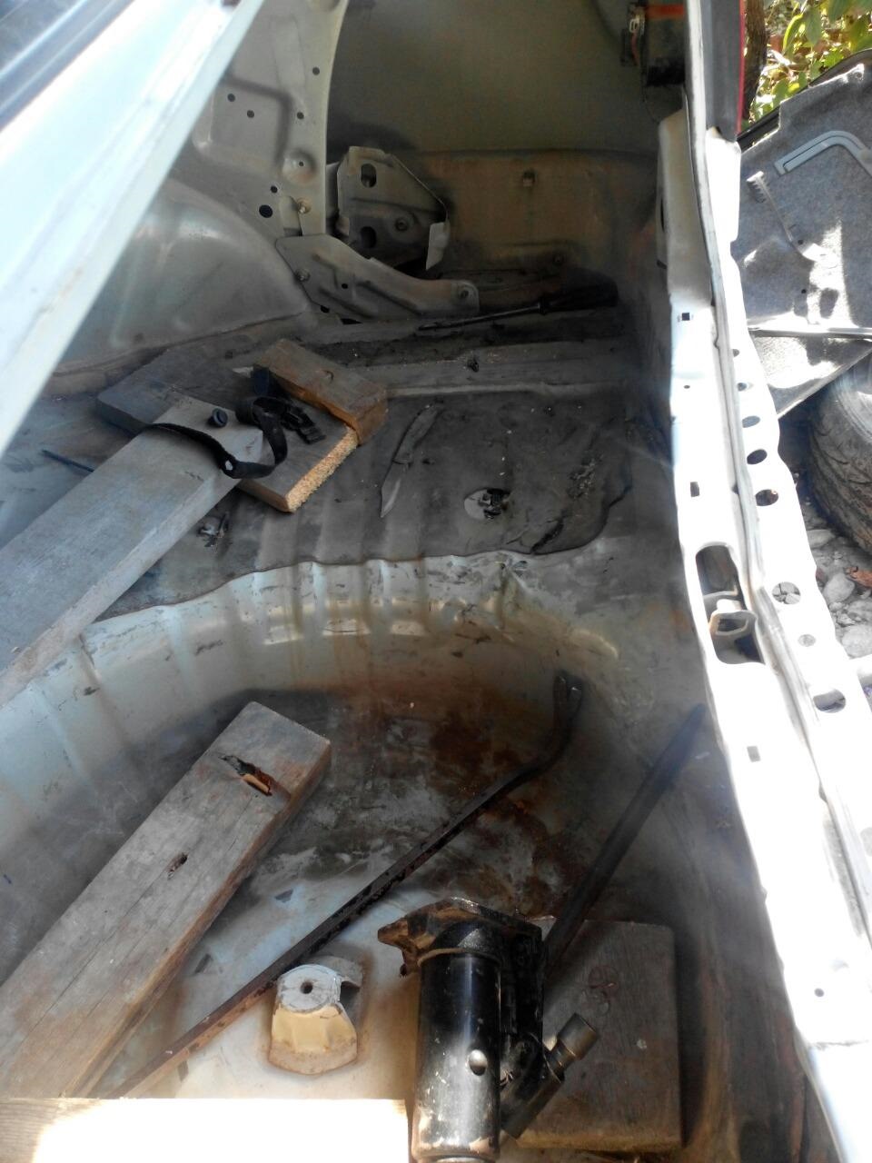 Замена кузовных элементов — Nissan Primera (P11), 1,6 л, 1998 года ...