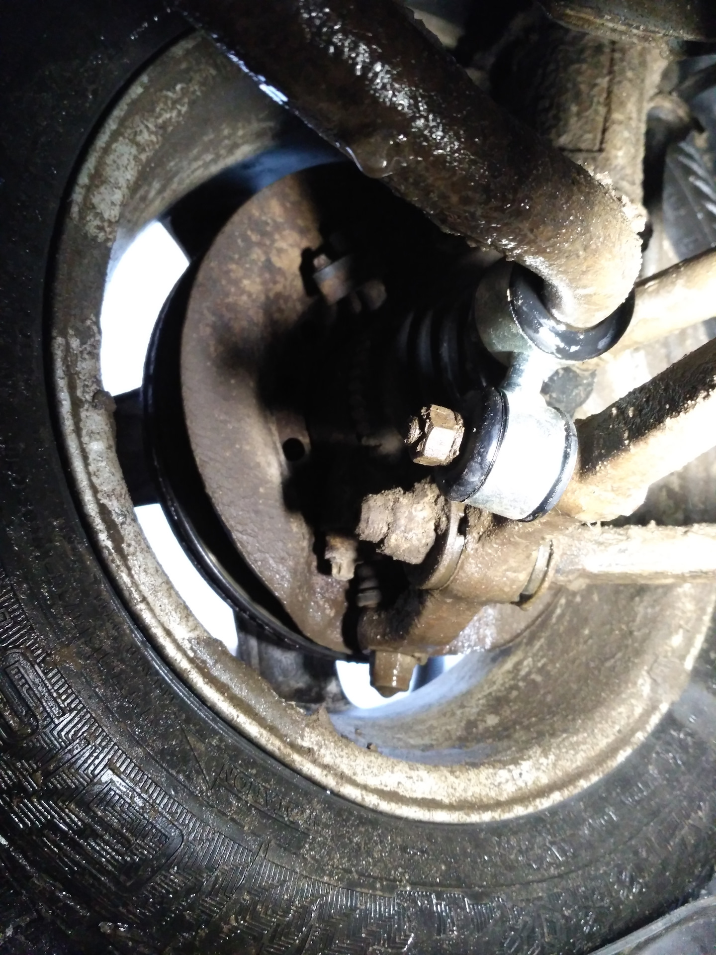 Замена стоек стабилизаторов поперечной устойчивости — Lada Калина 2 ...