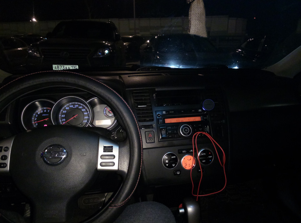 Фото в бортжурнале Nissan Tiida (1G)