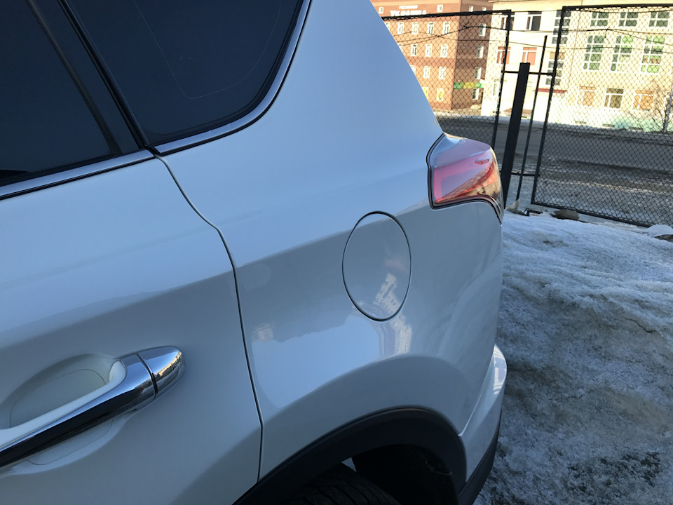 Фото в бортжурнале Toyota RAV4 (IV)