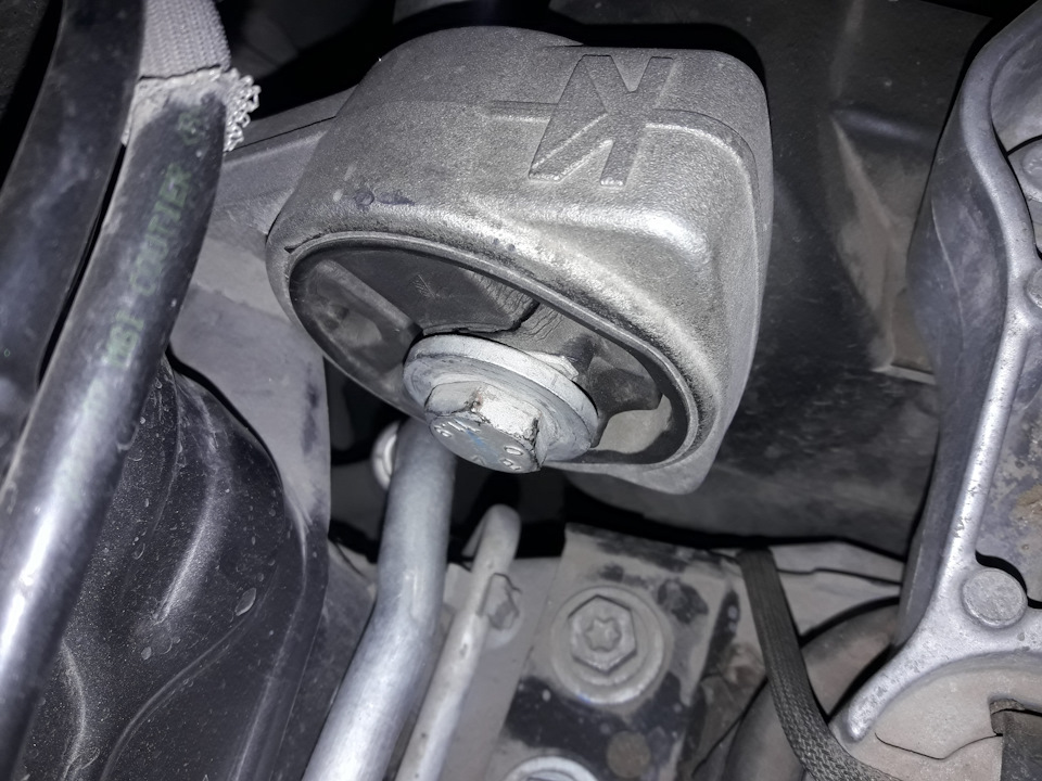 Этот текст размыт и вы не сможете его прочитать.