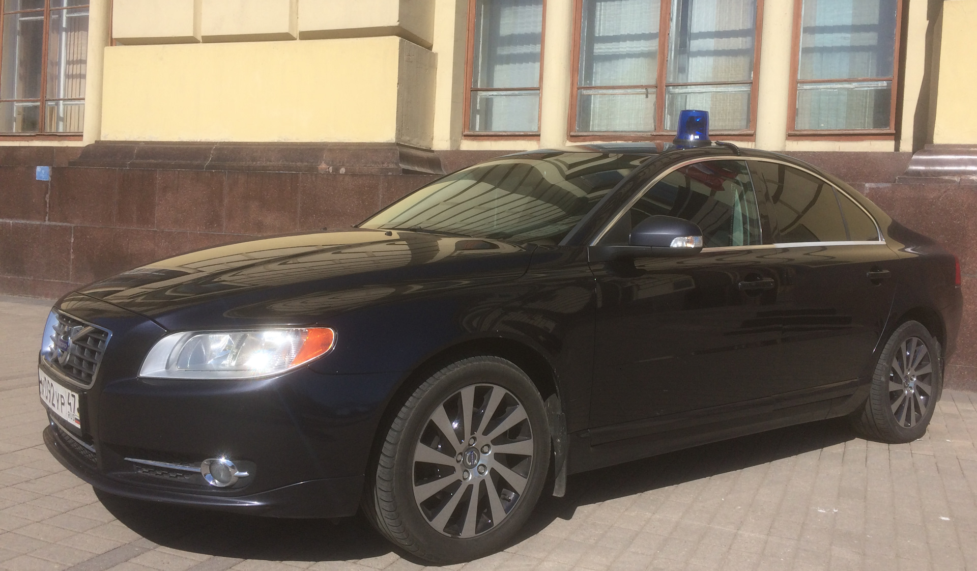 Женя, как бэ, гонщик. Рома — гоночный болид. — Volvo S80 (2G), 1,6 л, 2010  года | покатушки | DRIVE2