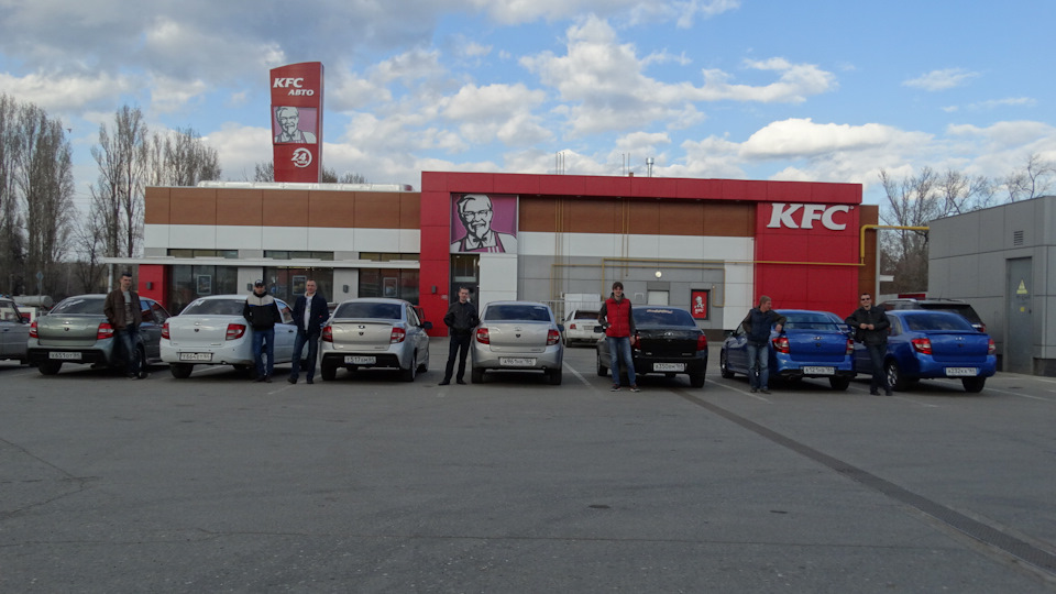 Саратов. Встреча Гранта клуб — Lada Гранта, 1,6 л, 2013 года | встреча ...