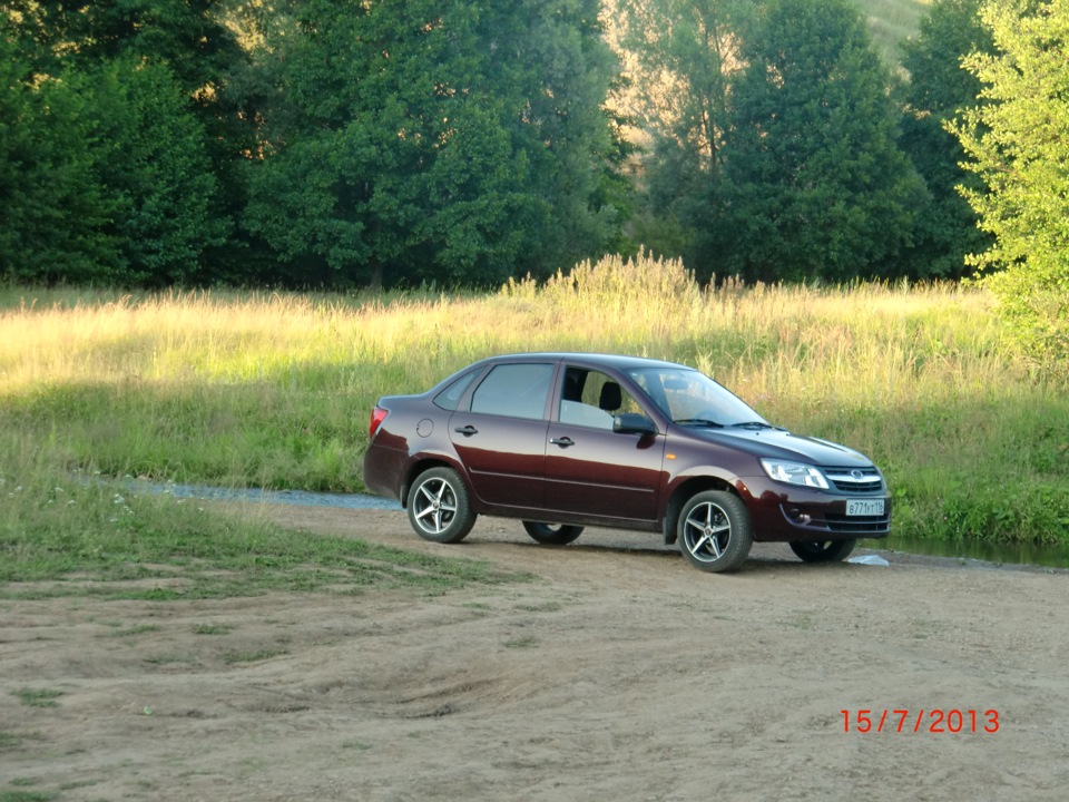 диски р15 — Lada Гранта (1G), 1,6 л, 2012 года | колёсные диски | DRIVE2