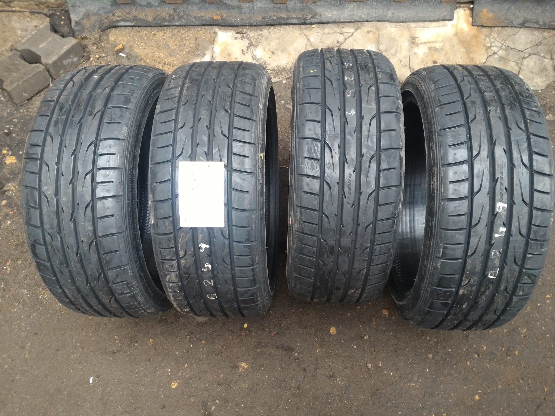 Шины Dunlop Direzza DZ102 225/40 R18 — Ford Focus Sedan III, 1,5 л ...