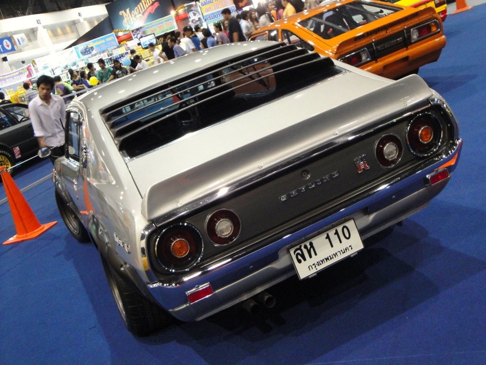 Nissan Skyline c210