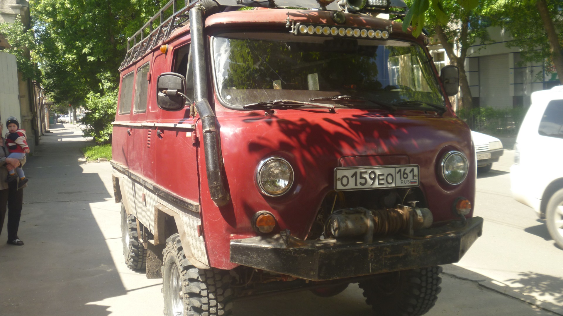 Фара уаз-2206. Уаз экспедиция. Уаз буханка экспедишн. Уаз буханка тест драйв. Инфекционная больница 6 детская челябинск.