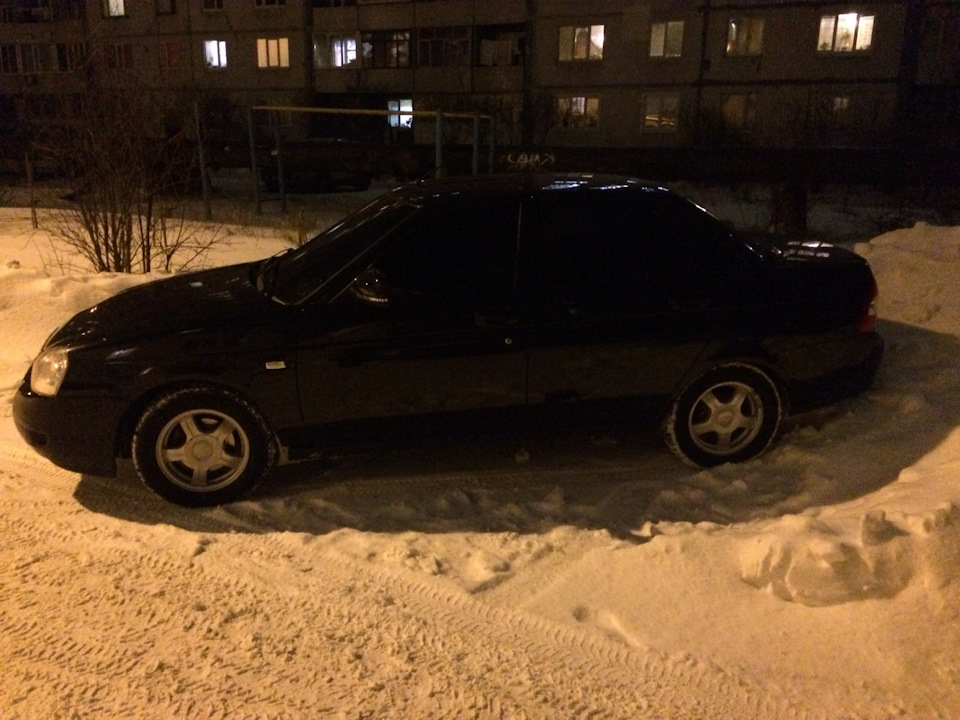 Веерные форсунки омывателя — Lada Приора седан, 1,6 л, 2010 года ...