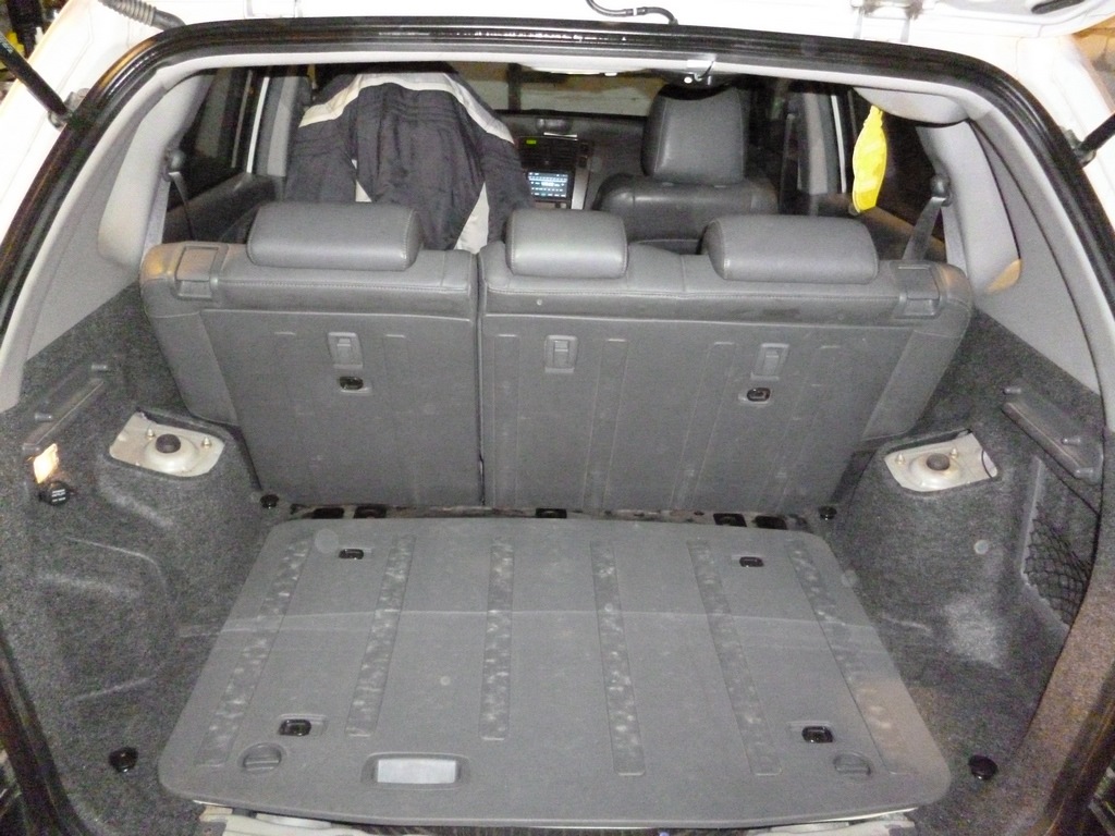 Багажник Hyundai Tucson 2005. Полка в багажнике на Хендай Туксон 2008. Купить багажник хендай санта фе