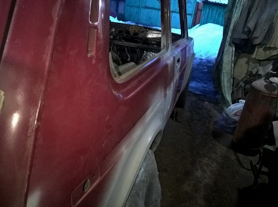 Примерка и установка задних фар, крепление багажника от 2104 ...