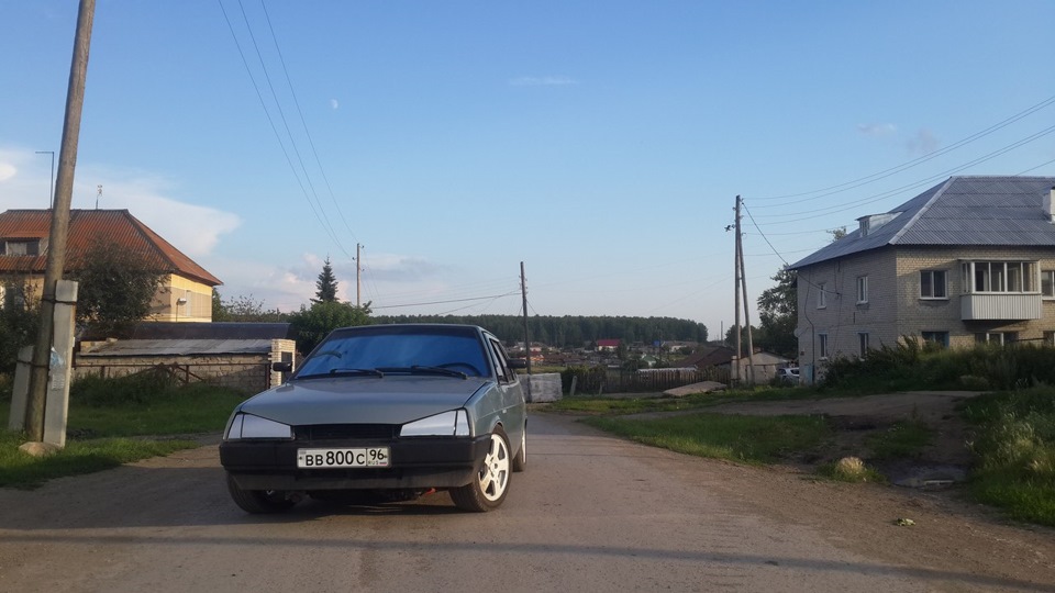 Дубайка — LADA Приора хэтчбек, 1,6 л., 2009 года | стайлинг | DRIVE2