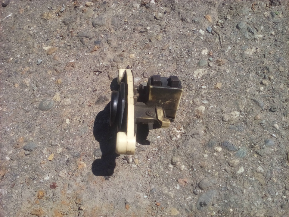 Замена шоколадки на генераторе — DRIVE2