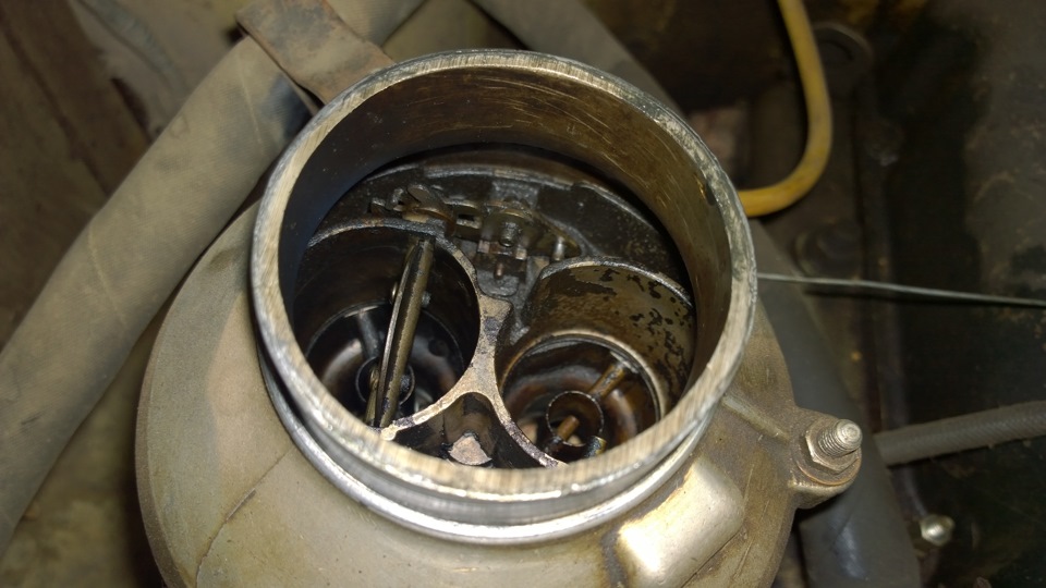 Установка топливного фильтра или новые неожиданности в карбюраторе ...