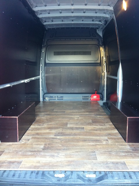 Как обшить будку на спринтере - 85 фото