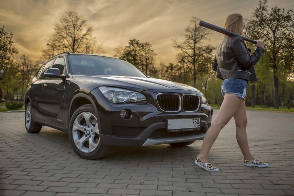 BMW x6 girl