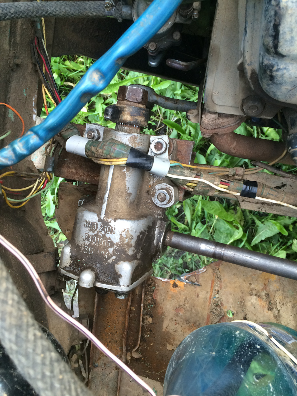 Замена рулевого редуктора. — ЛуАЗ 969, 1,2 л, 1980 года | своими руками ...