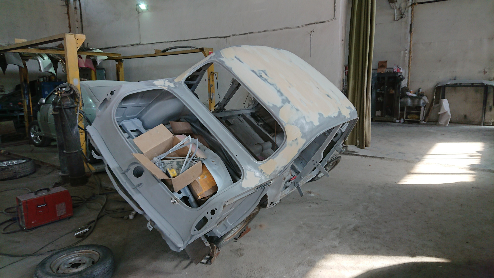 Жесть. Работаем. — Москвич 403, 1,3 л, 1965 года | кузовной ремонт | DRIVE2