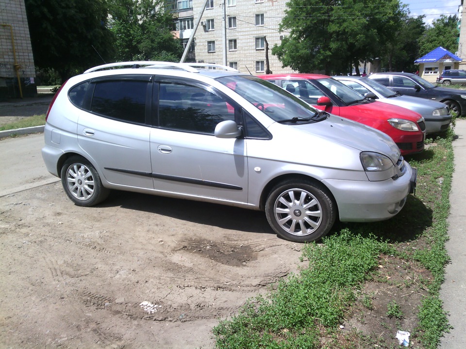 Chevrolet Rezzo 2005 1 6