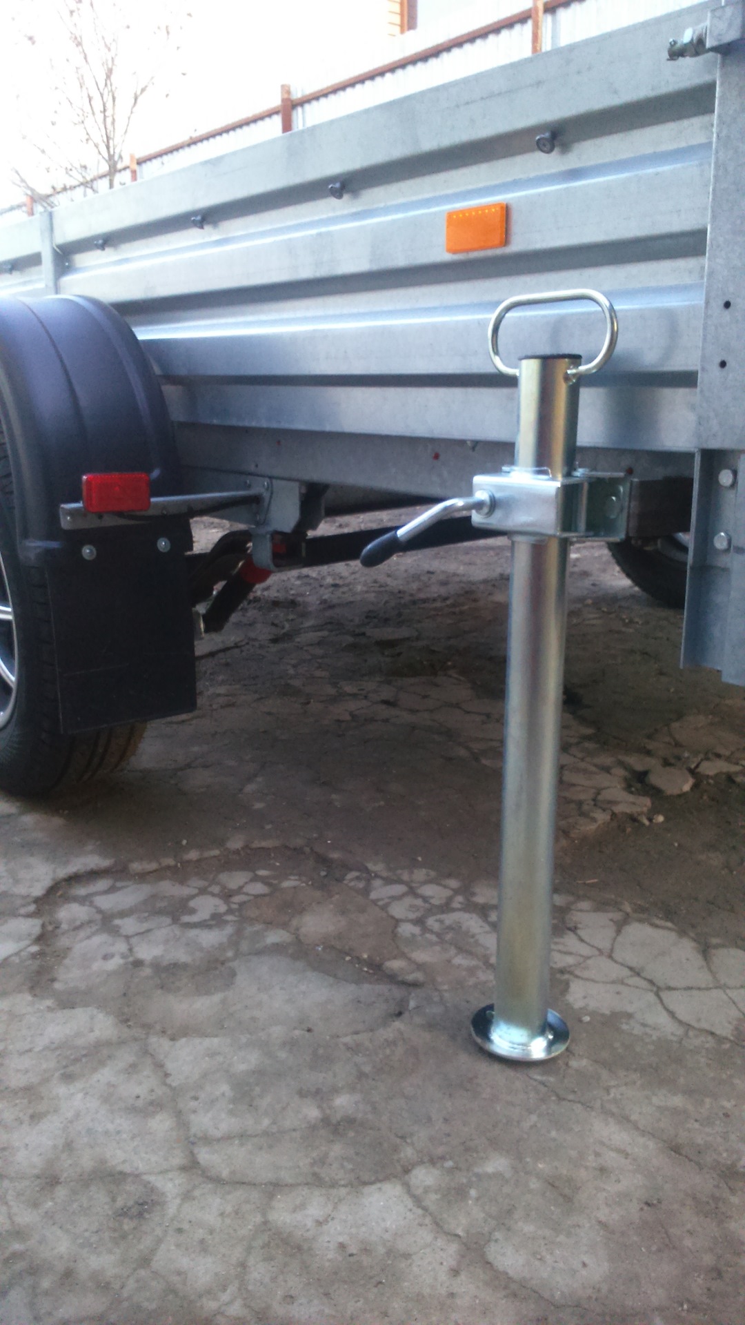 0002. Лодочный носовой упор мзса. Упор для прицепа мзса. Лодочный носовой упор мзса. Стойка опорная 200 мзса 2740.